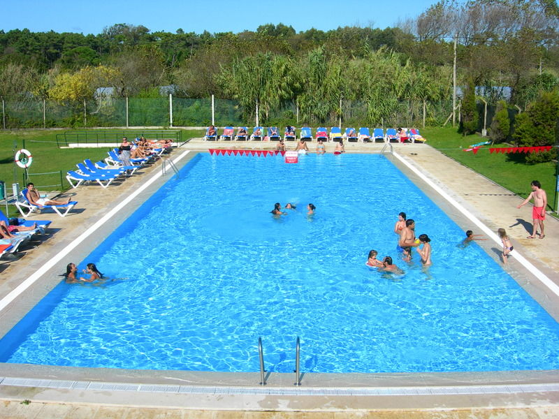 Parque De Campismo Orbitur Rio Alto 호텔 포보아데바짐 외부 사진